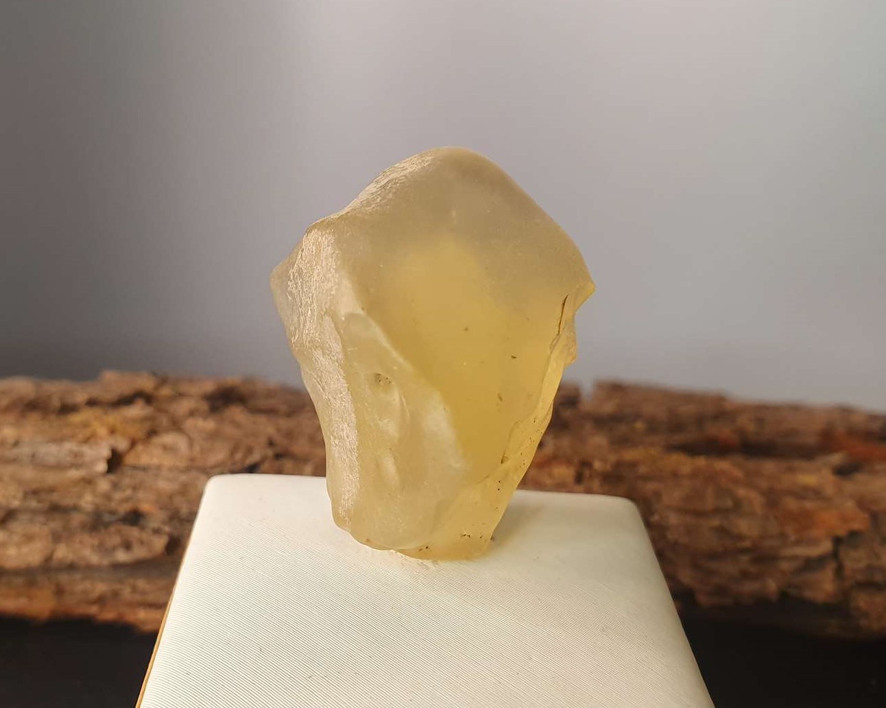 Libyan Desert Glass A Grade 10 38 Grams 29x22x23mm Stones Of   20210622 180643 