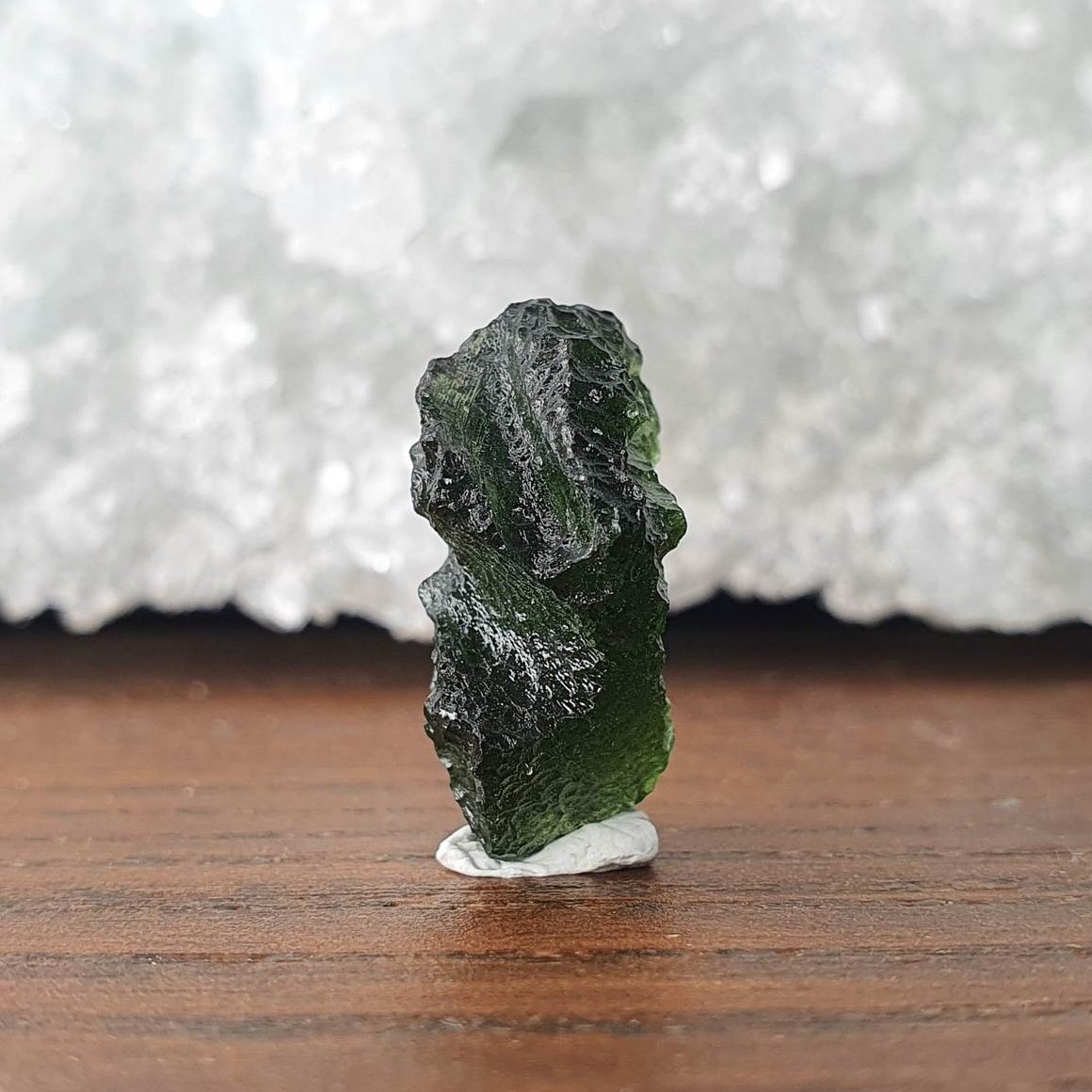 Moldavite 4.03 grams 22x19x10mm – Stones of Transformation